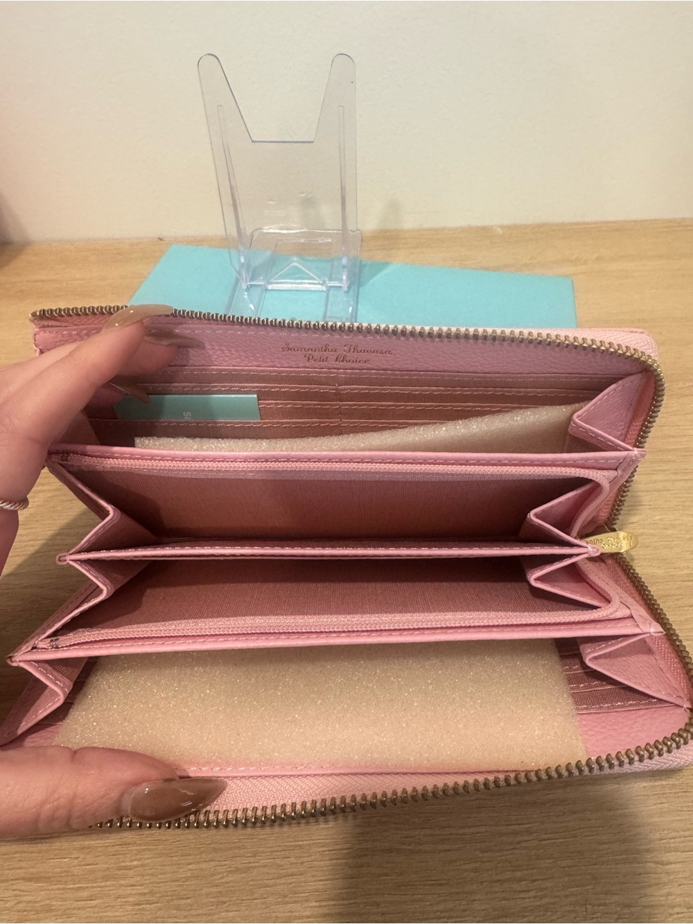Samantha Thavasa Pink Zip-Around Bow Wallet brand new - Picture 5 of 5